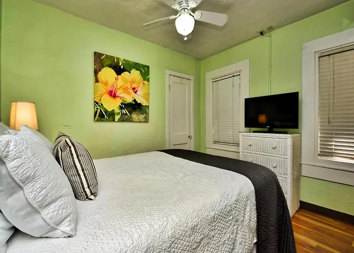 Apartamento Palm Place 2 - Coconut Palm Getaway 623 Clearwater Beach